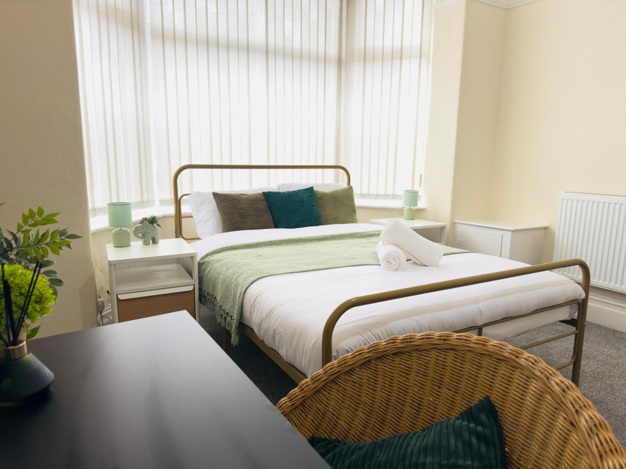 Double Bedroom Near City Center マンチェスター エクステリア 写真